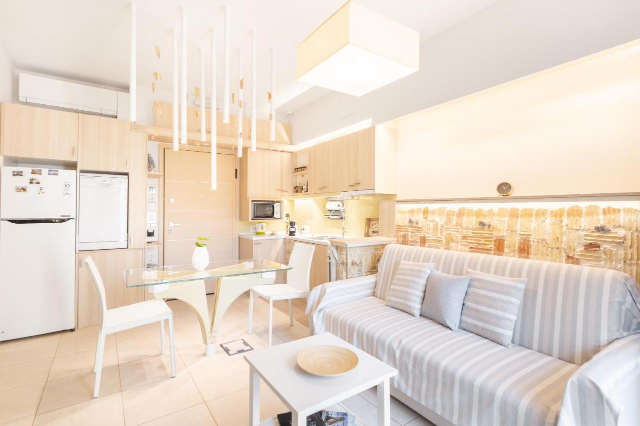 Acropolis Suites - Where Else In Athens? Bagian luar foto