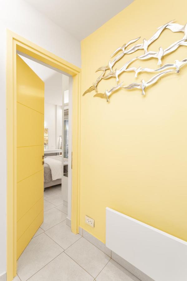 Acropolis Suites - Where Else In Athens? Bagian luar foto