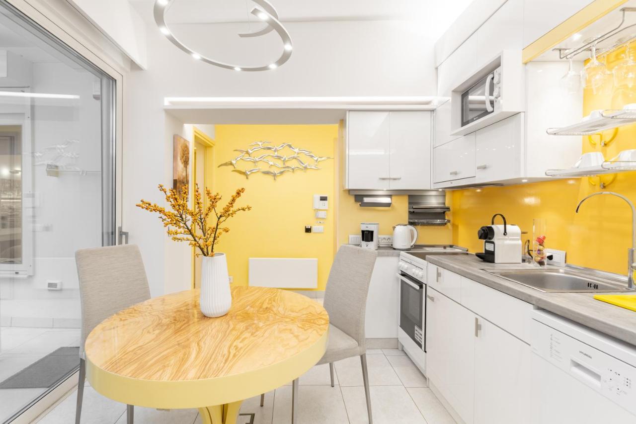 Acropolis Suites - Where Else In Athens? Bagian luar foto