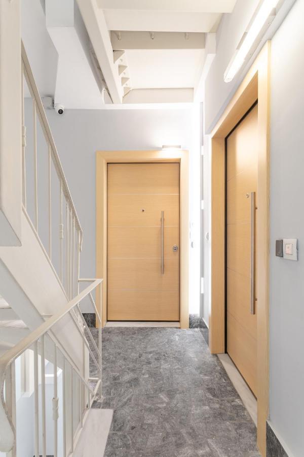 Acropolis Suites - Where Else In Athens? Bagian luar foto